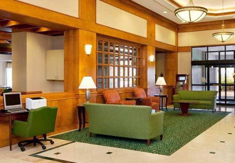 Courtyard Kansas City Overland Park / Convention Center Interior photo